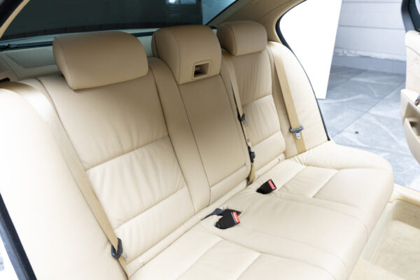 BMW 5シリーズ 530iハイライン