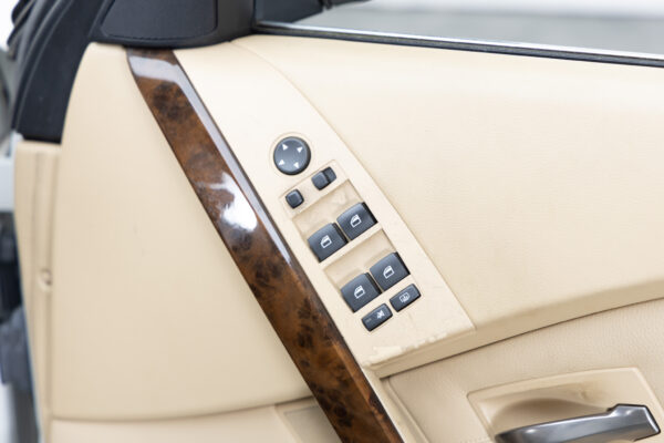 BMW 5シリーズ 530iハイライン