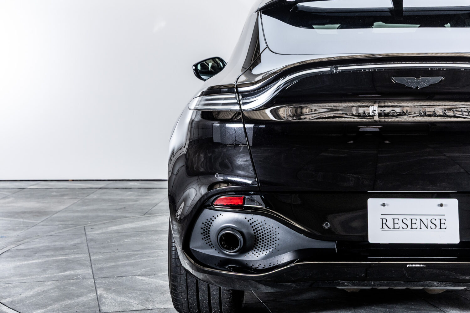 DBX 4.0