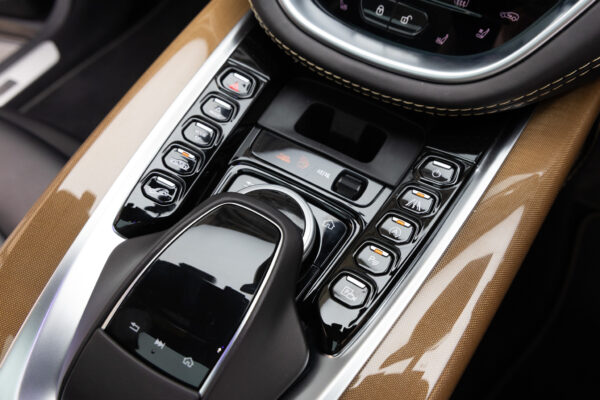 DBX 4.0