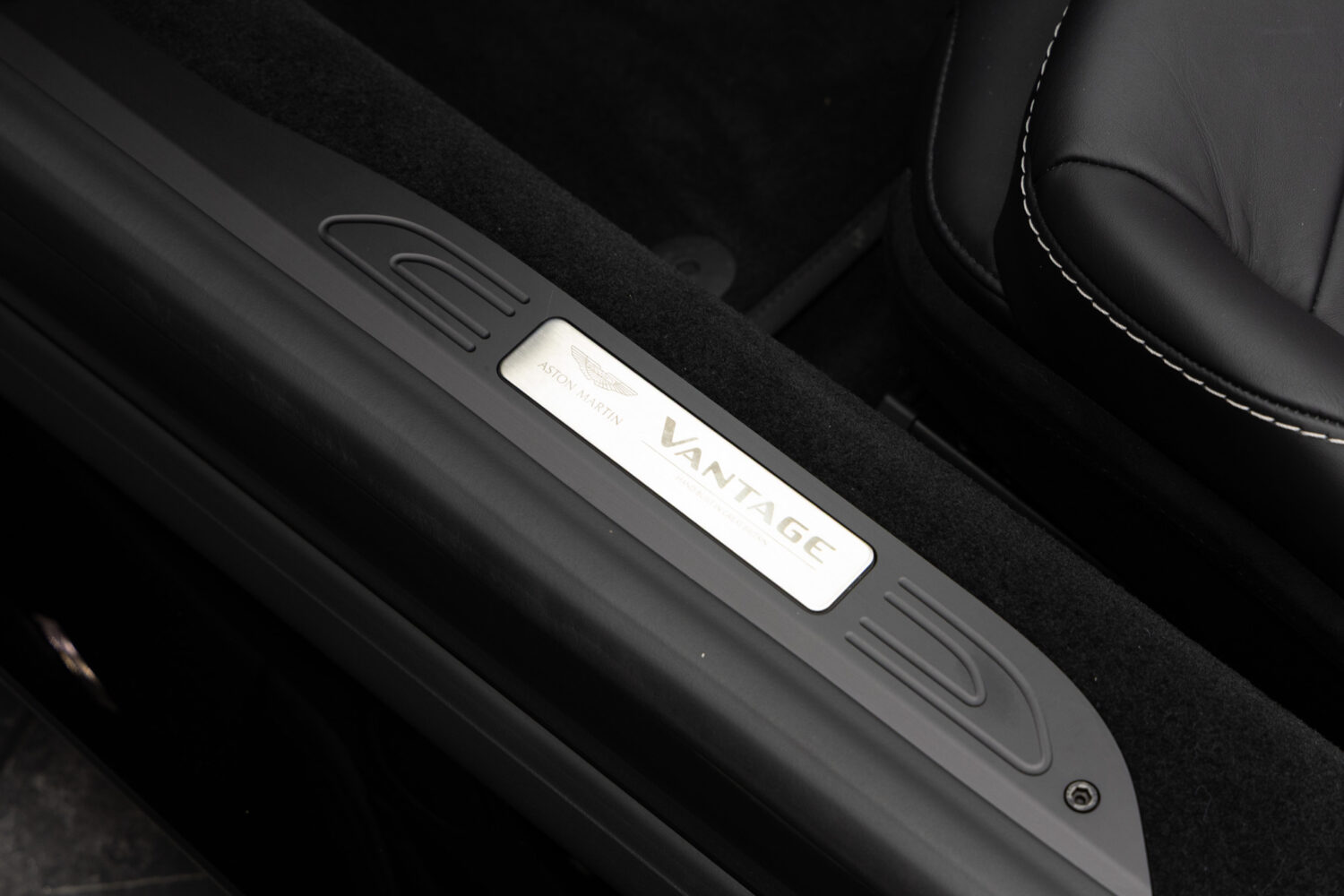 V8ヴァンテージロードスター 4.0