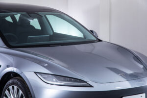 テスラ モデル3 RWD