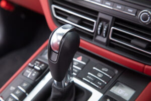 マカン S シュポルト エディション (パノラミック ルーフ システム装着車) PDK 4WD