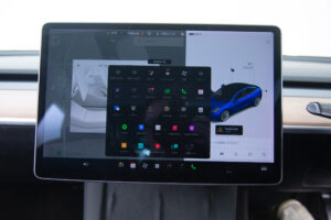 モデル3 ロングレンジ デュアルモーター 4WD