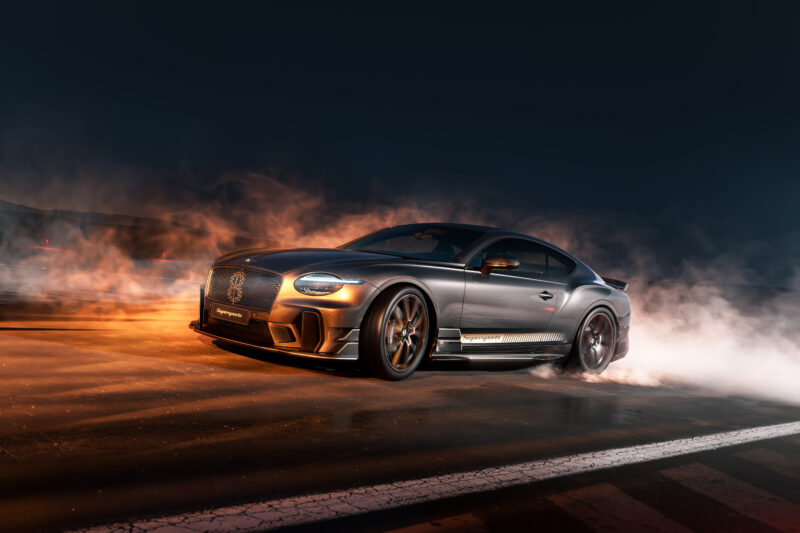 究極のドライビングを　ベントレー・コンチネンタルGT　世界限定500台の2シーター