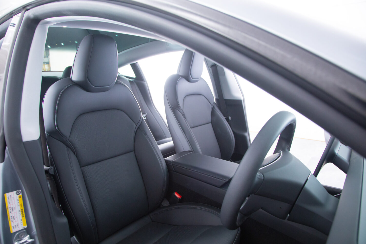 テスラ モデル3 RWD