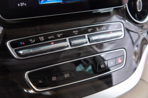 Vクラス BRABUS マルコポーロ D30 4×4 キャンパー