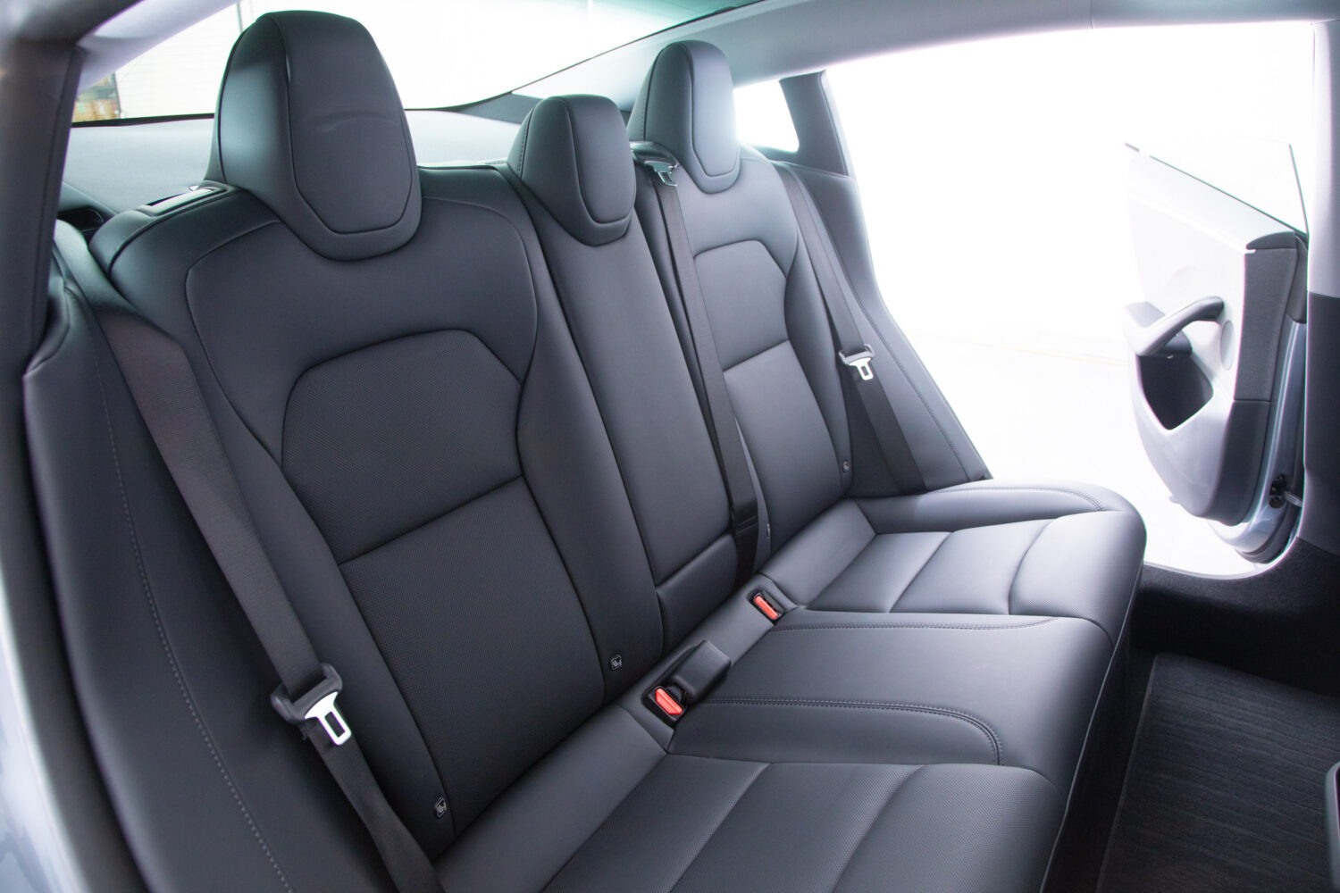 テスラ モデル3 RWD