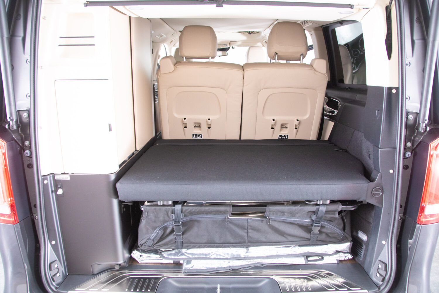 Vクラス BRABUS マルコポーロ D30 4×4 キャンパー