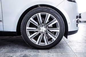 レンジローバー オートバイオグラフィー D300 スタンダードホイールベース 4WD