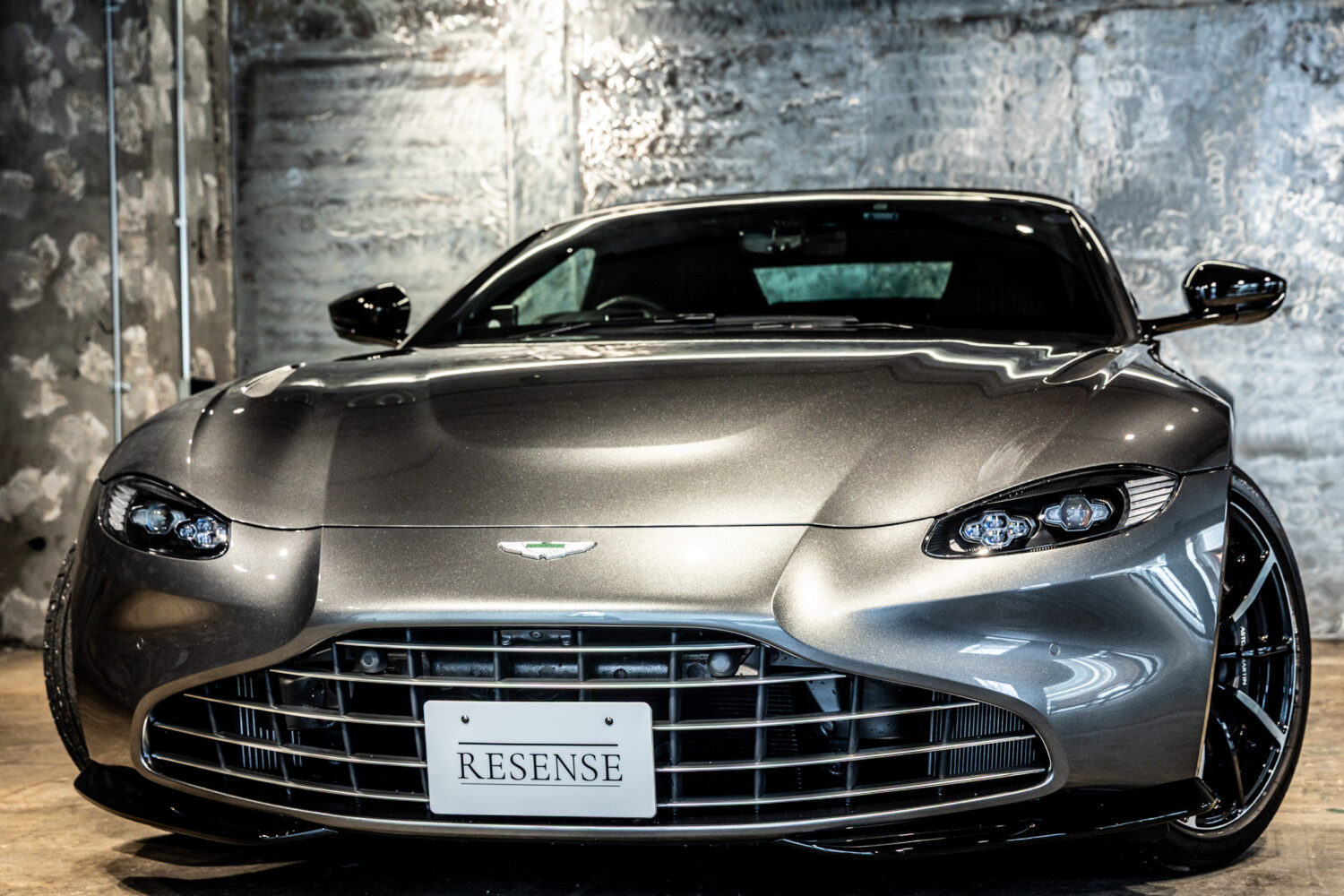 V8ヴァンテージロードスター 4.0