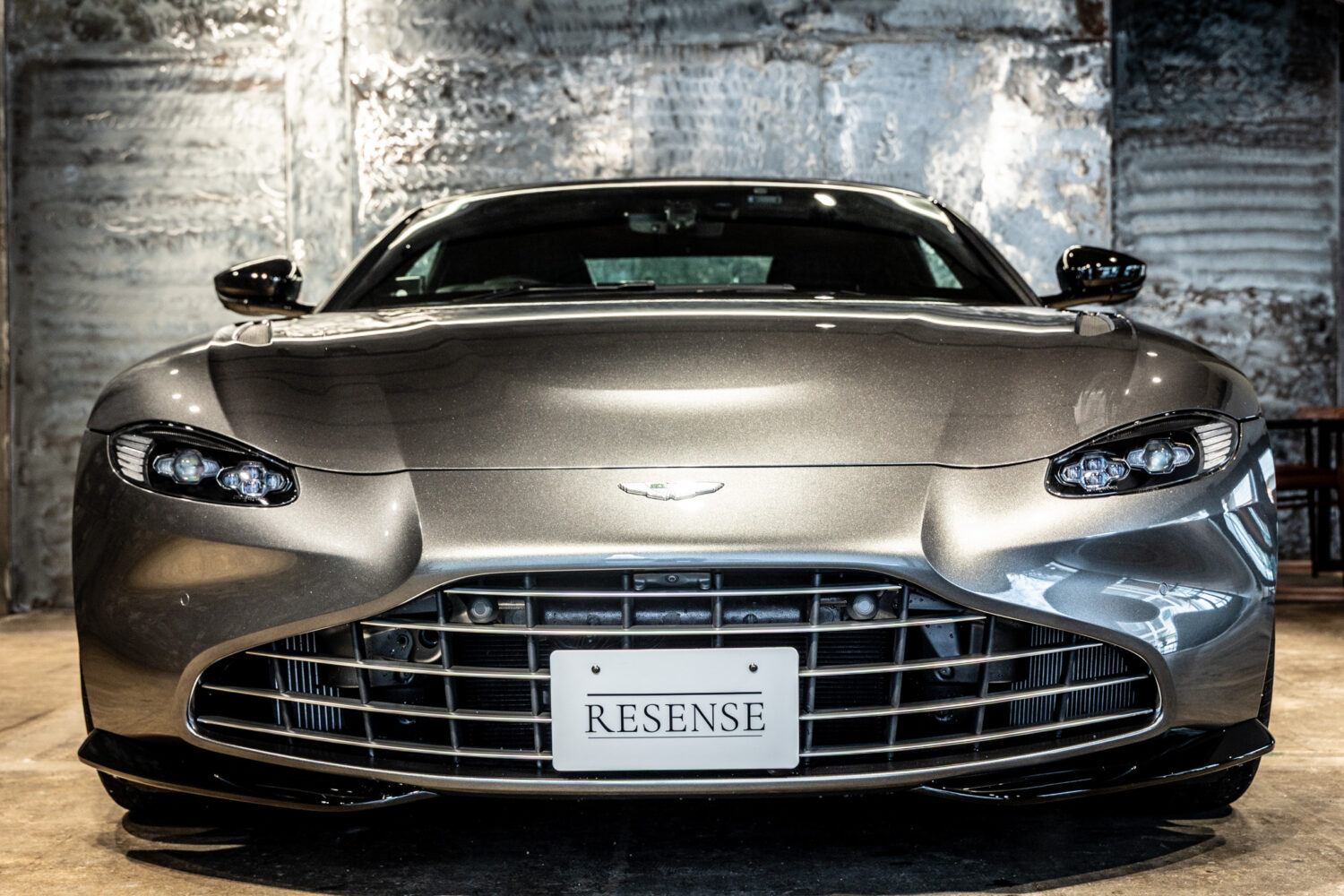 V8ヴァンテージロードスター 4.0