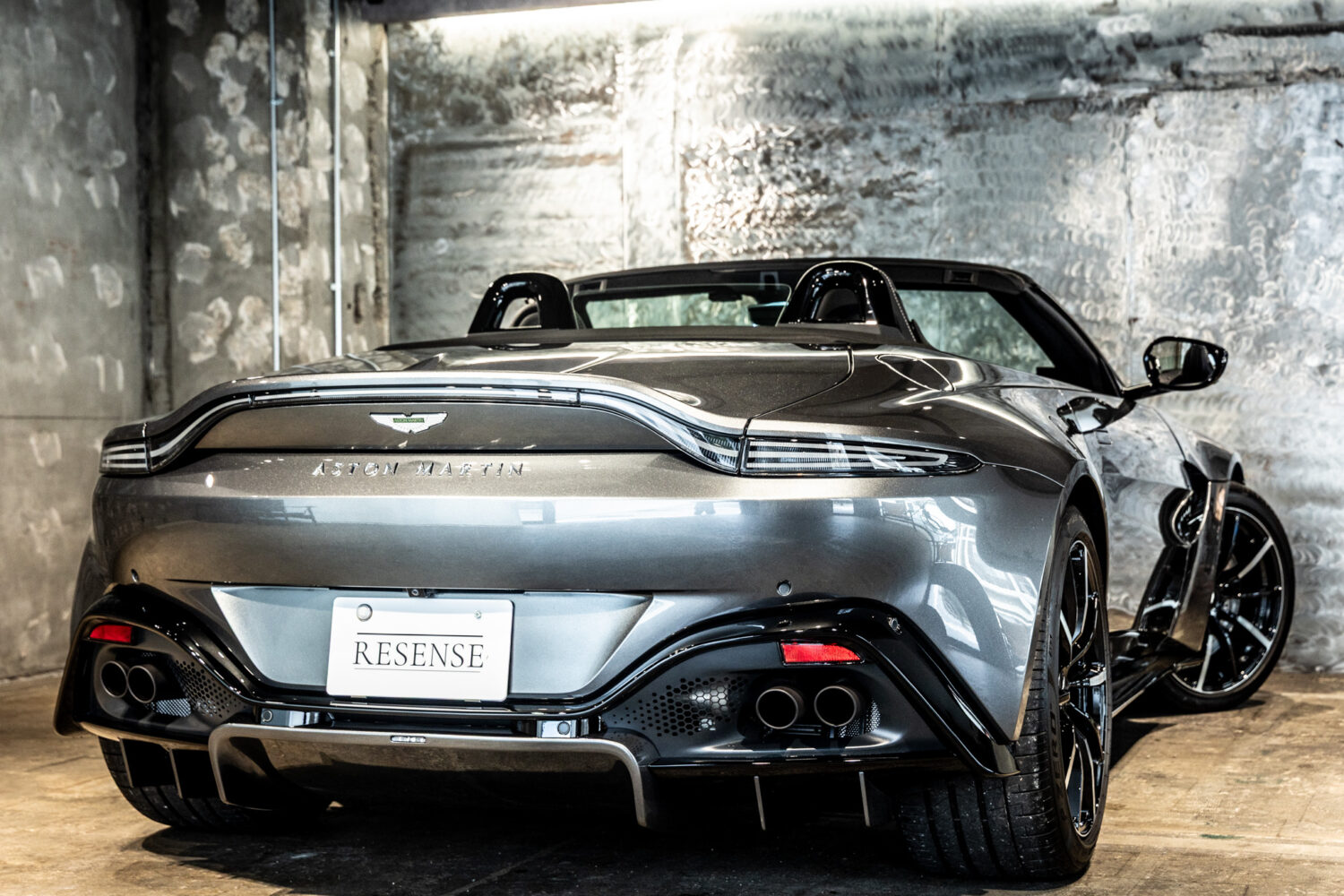 V8ヴァンテージロードスター 4.0