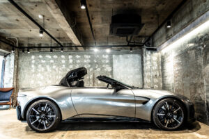 V8ヴァンテージロードスター 4.0