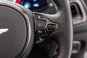 V8ヴァンテージロードスター 4.0