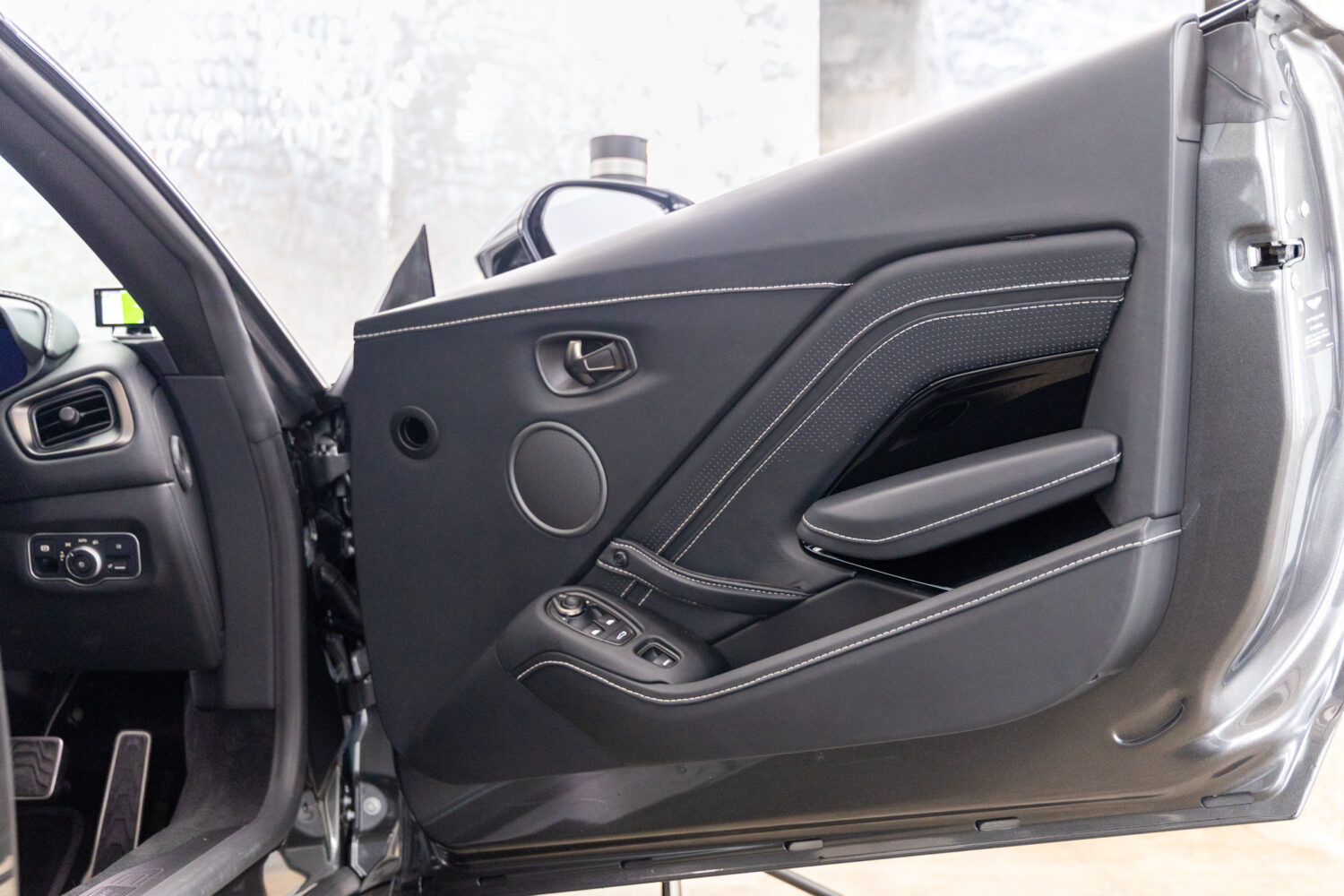 V8ヴァンテージロードスター 4.0