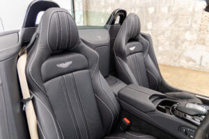 V8ヴァンテージロードスター 4.0