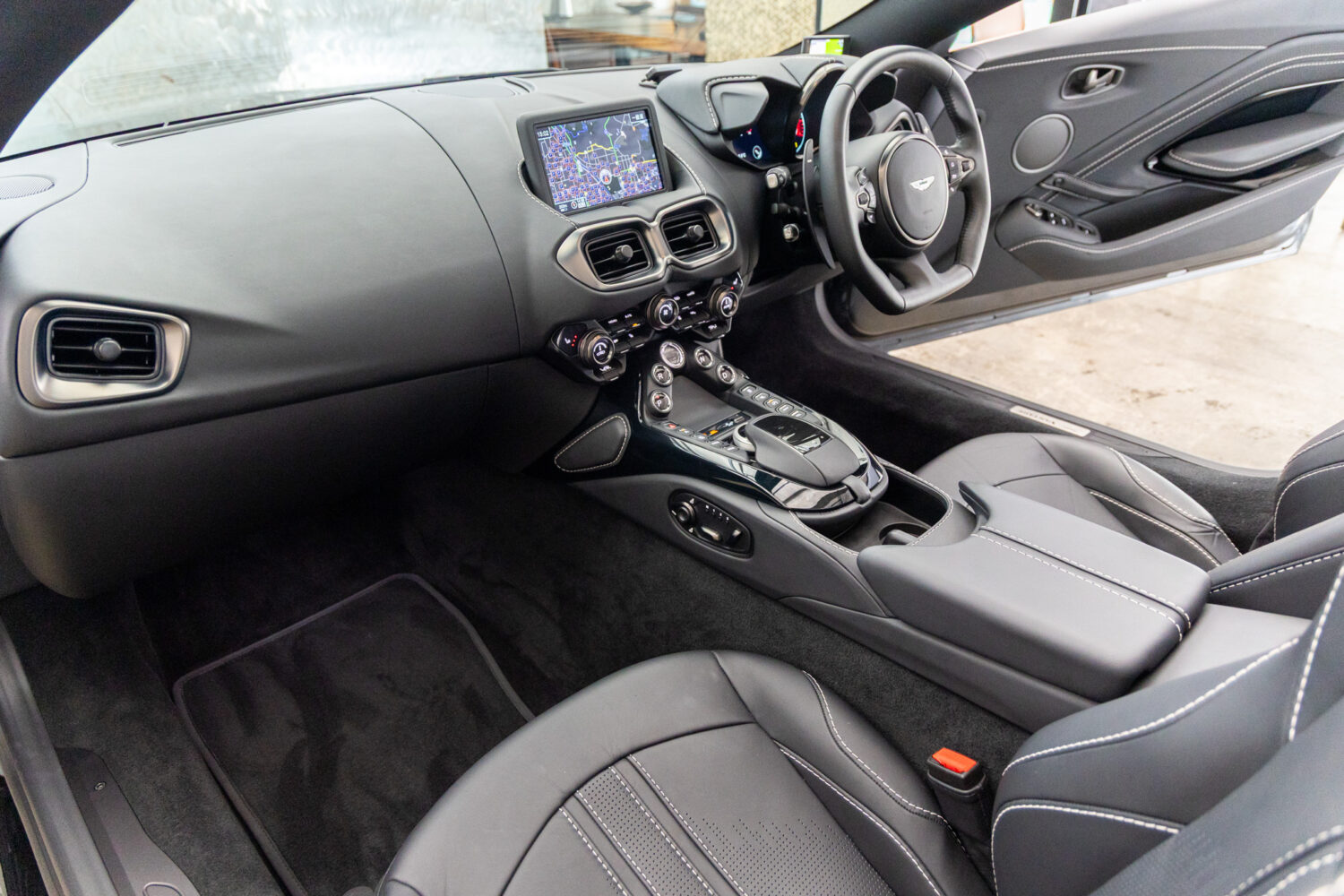 V8ヴァンテージロードスター 4.0