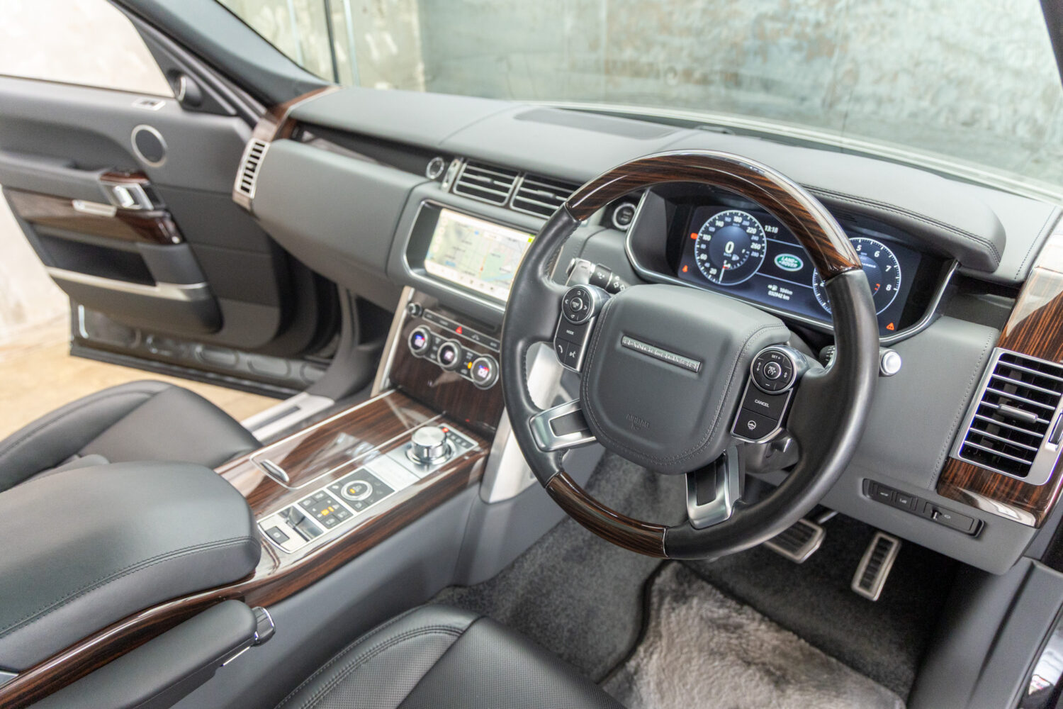 レンジローバー SVオートバイオグラフィー ロングホイールベース