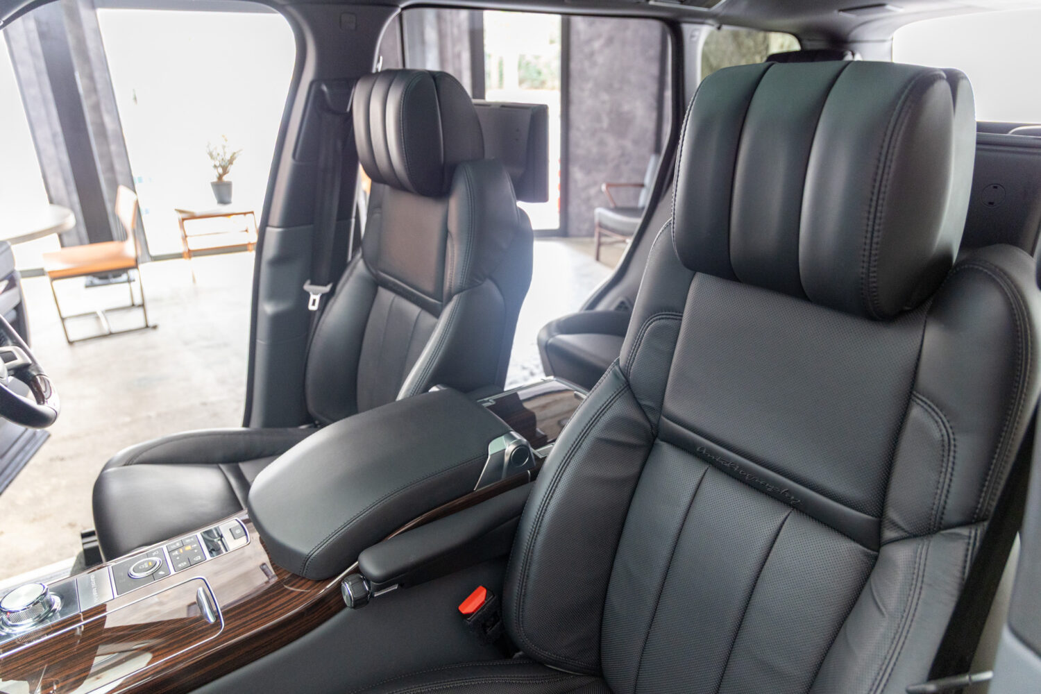 レンジローバー SVオートバイオグラフィー ロングホイールベース