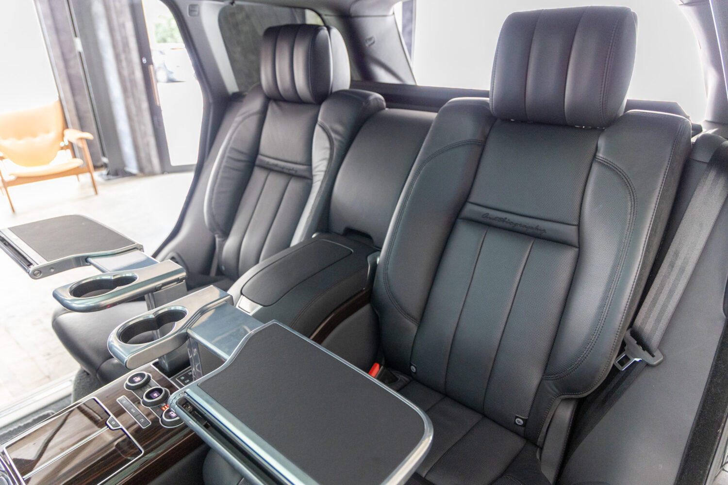 レンジローバー SVオートバイオグラフィー ロングホイールベース