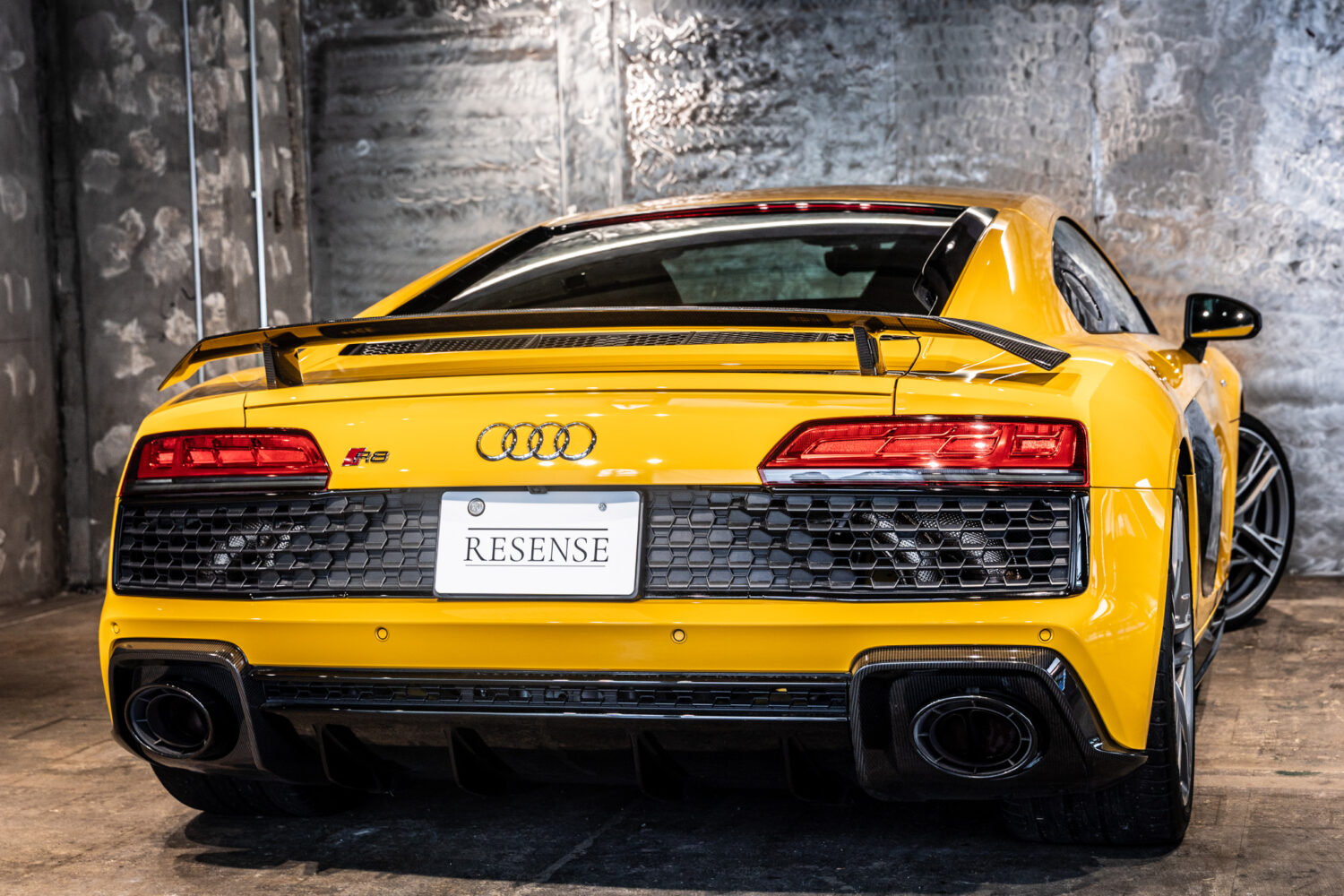 R8 V10 パフォーマンス 5.2 FSI クワトロ Sトロニック