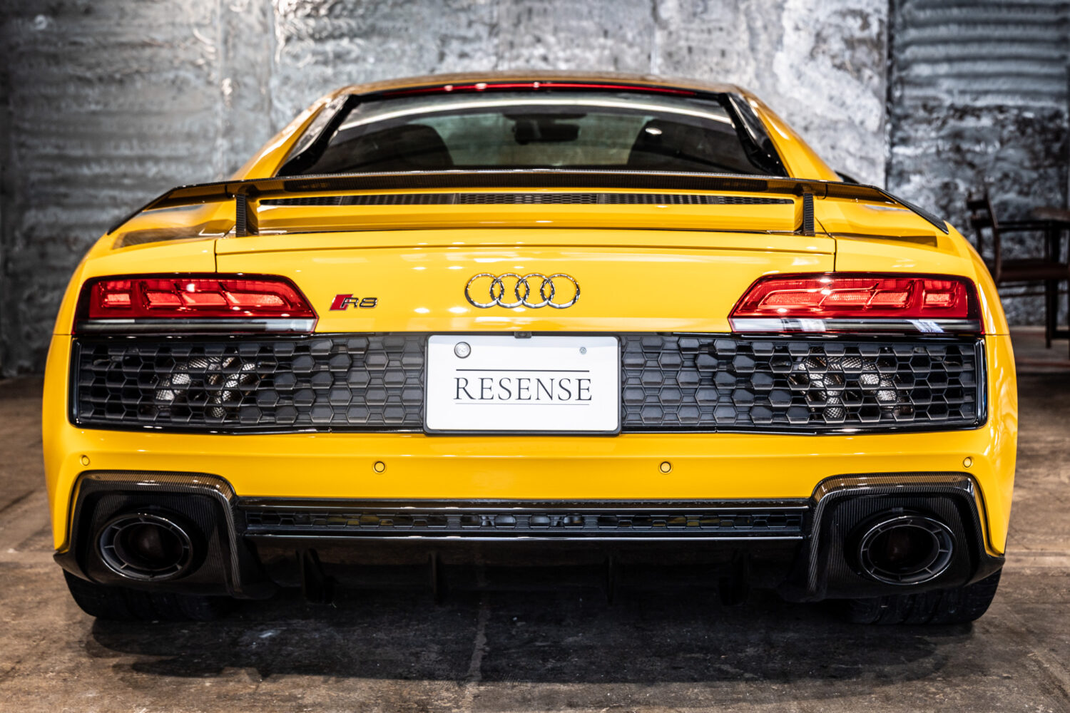 R8 V10 パフォーマンス 5.2 FSI クワトロ Sトロニック