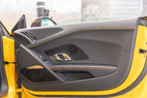 R8 V10 パフォーマンス 5.2 FSI クワトロ Sトロニック