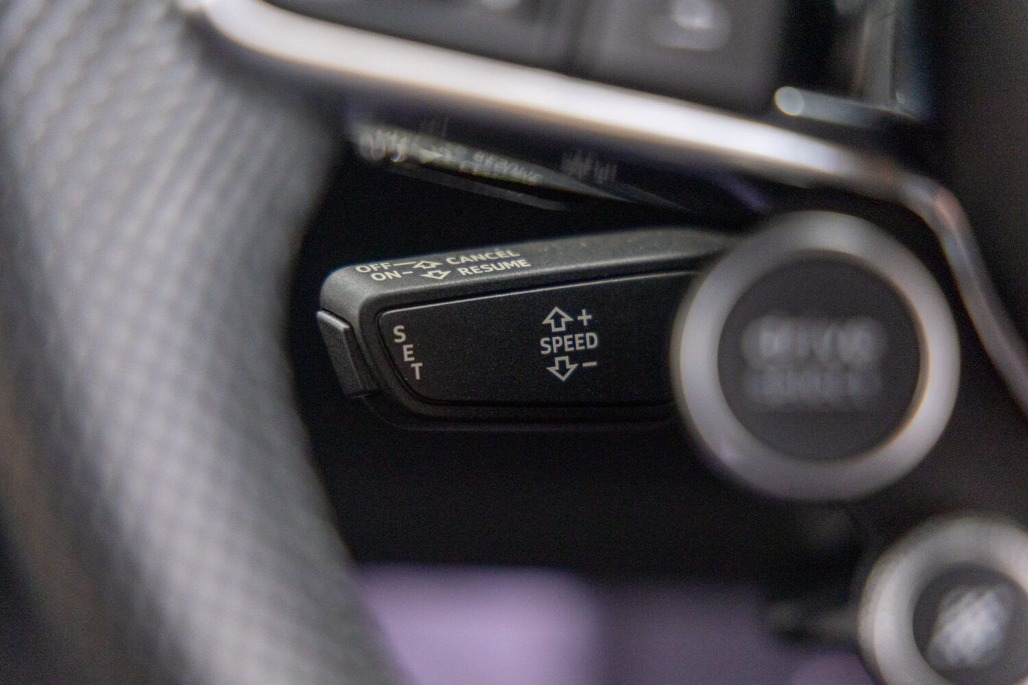 R8 V10 パフォーマンス 5.2 FSI クワトロ Sトロニック