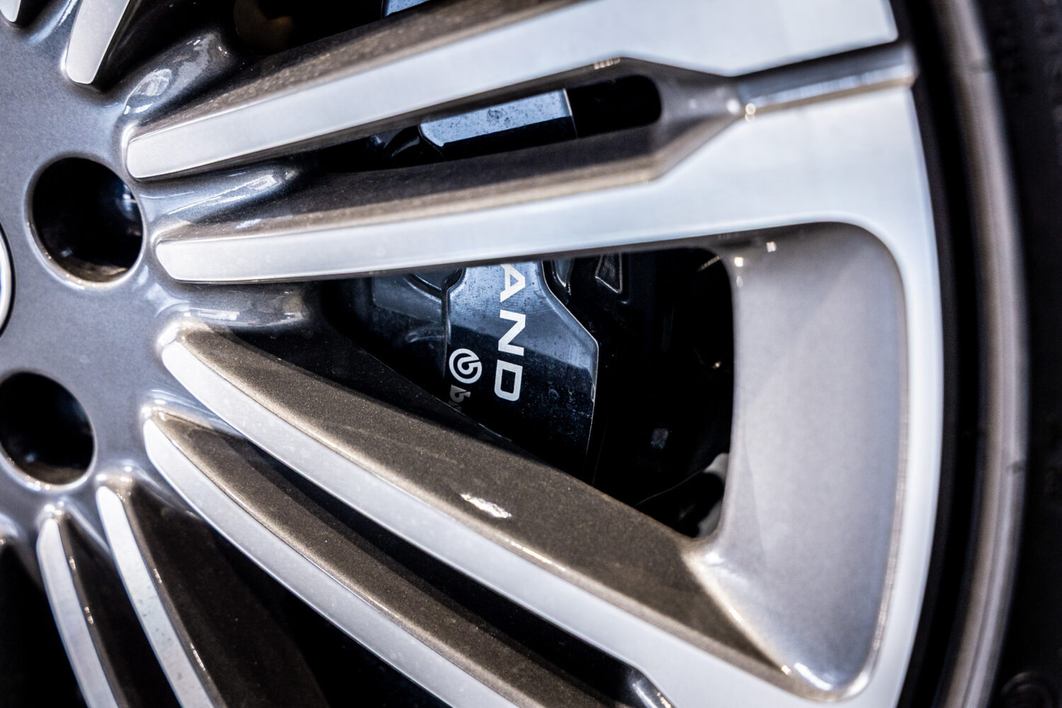 レンジローバー オートバイオグラフィー P530 LWB 7人乗り