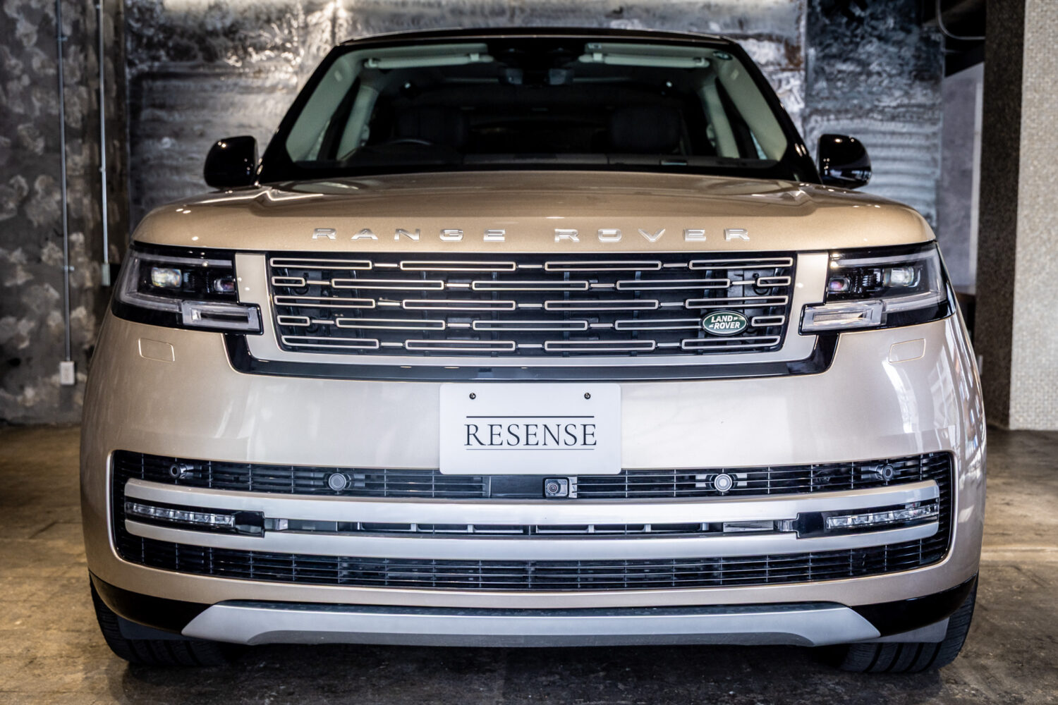 レンジローバー オートバイオグラフィー P530 LWB 7人乗り