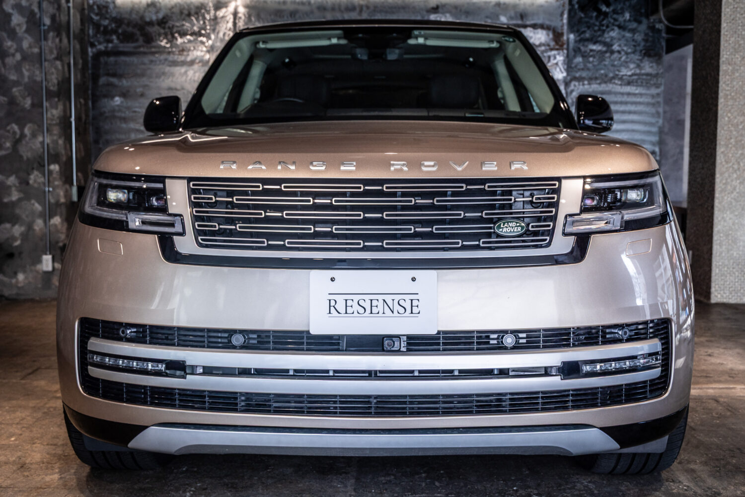 レンジローバー オートバイオグラフィー P530 LWB 7人乗り