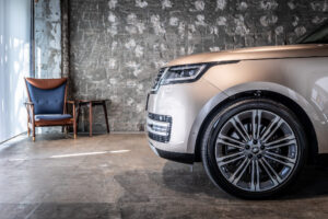 レンジローバー オートバイオグラフィー P530 LWB 7人乗り