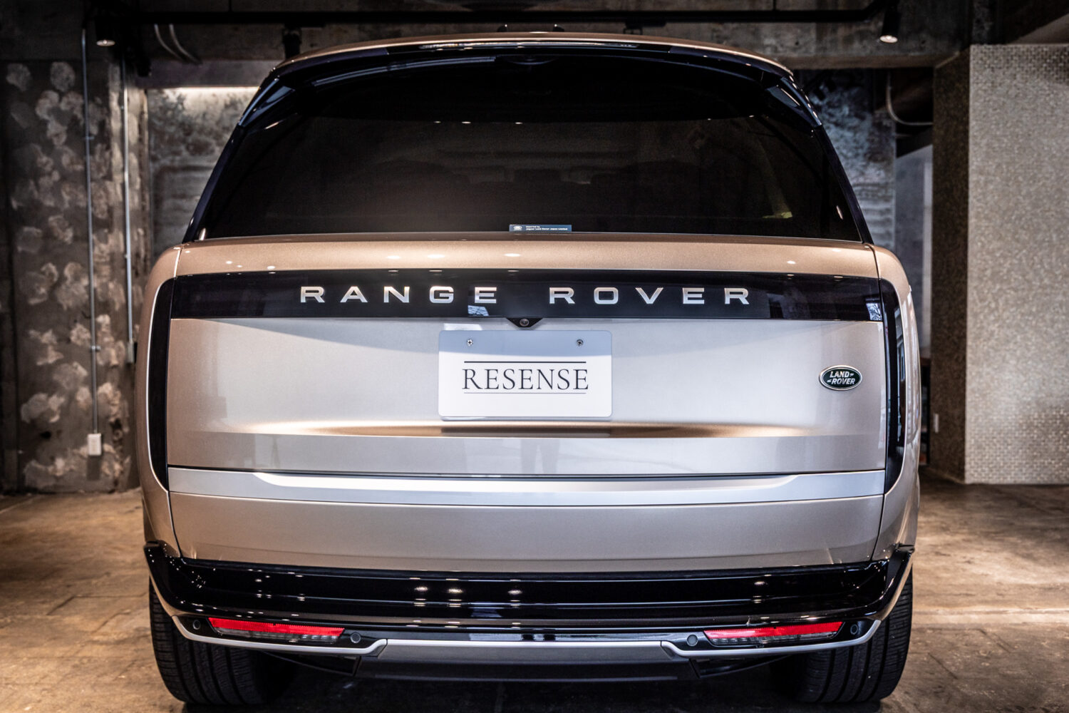 レンジローバー オートバイオグラフィー P530 LWB 7人乗り