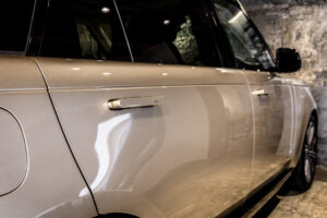 レンジローバー オートバイオグラフィー P530 LWB 7人乗り