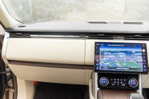 レンジローバー オートバイオグラフィー P530 LWB 7人乗り