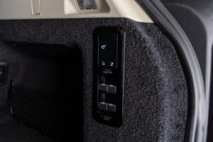 レンジローバー オートバイオグラフィー P530 LWB 7人乗り