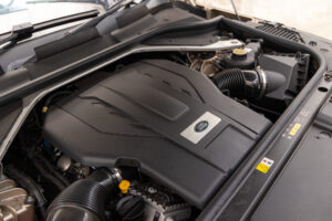 レンジローバー オートバイオグラフィー P530 LWB 7人乗り