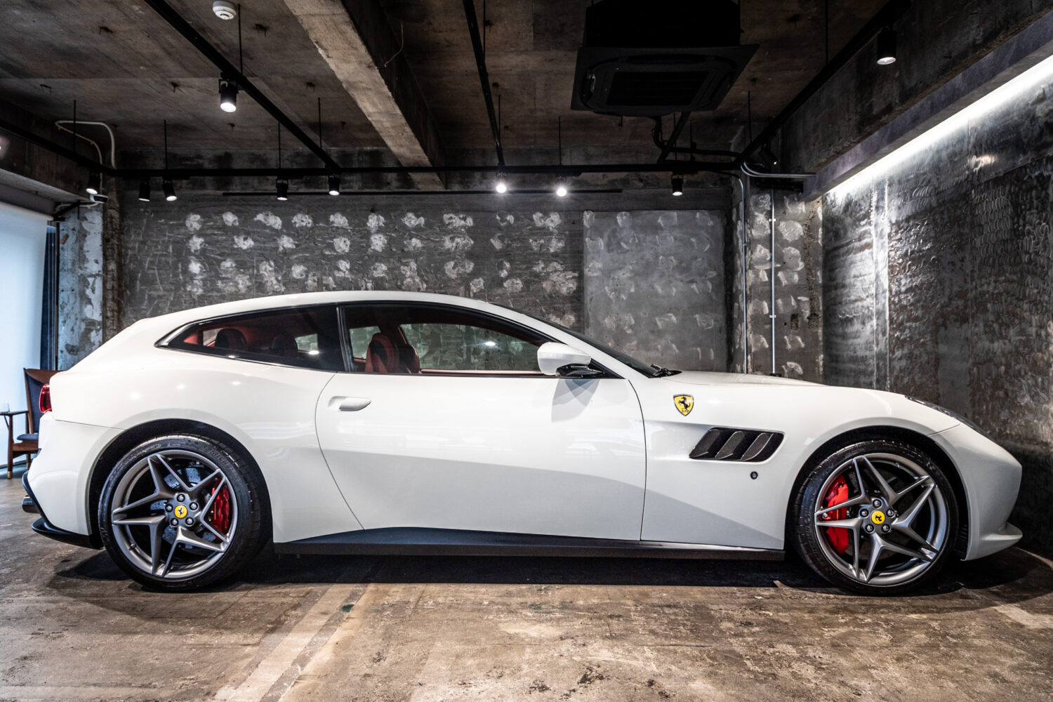 GTC4ルッソ T 左H