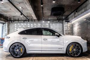 カイエンクーペ GTS 4WD
