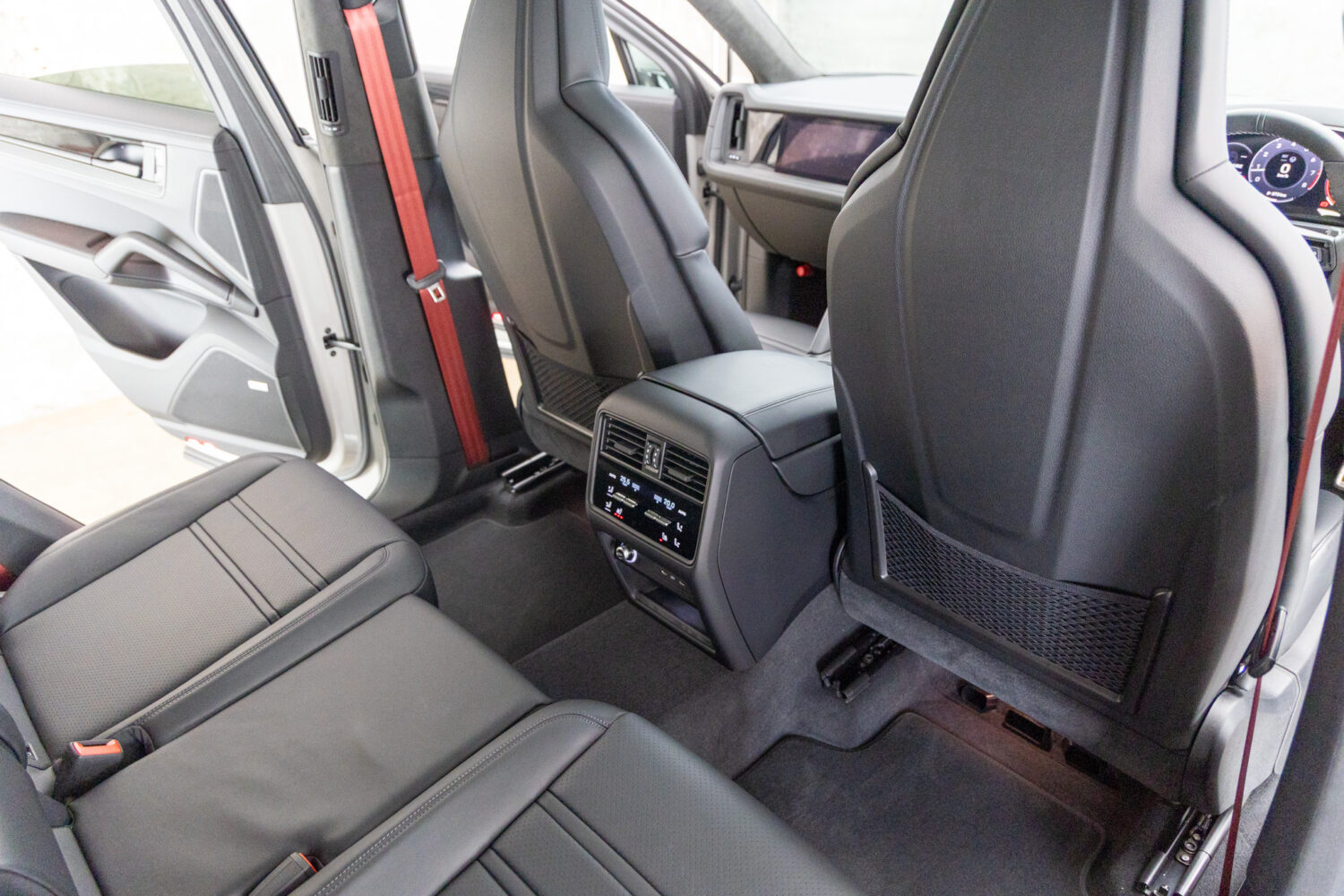 カイエンクーペ GTS 4WD