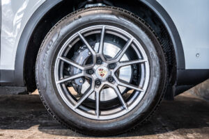 カイエンクーペ 3.0 ティプトロニックS リアコンフォートベンチシート 4WD