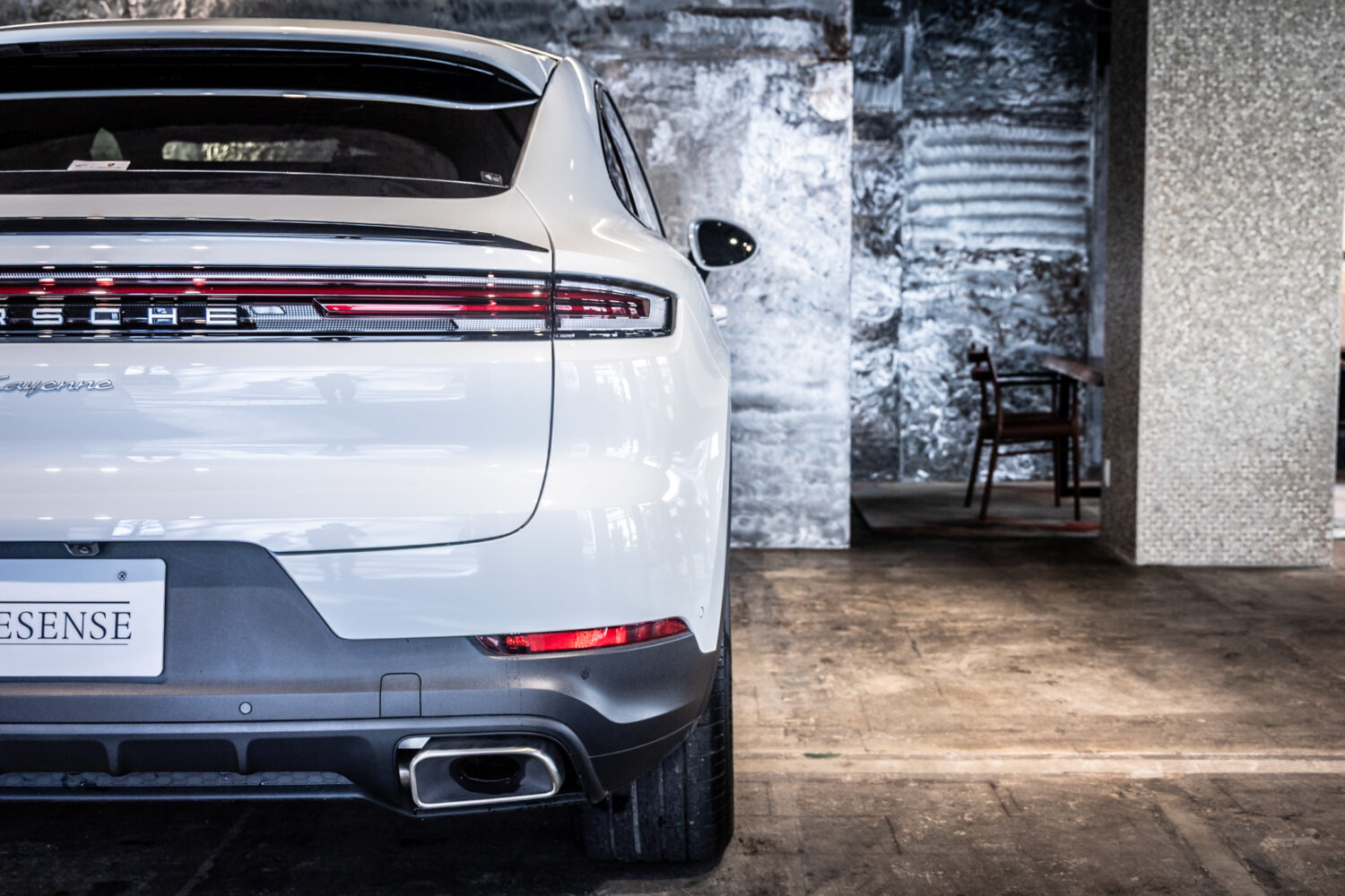 カイエンクーペ 3.0 ティプトロニックS リアコンフォートベンチシート 4WD