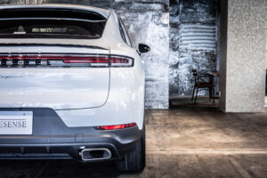 カイエンクーペ 3.0 ティプトロニックS リアコンフォートベンチシート 4WD