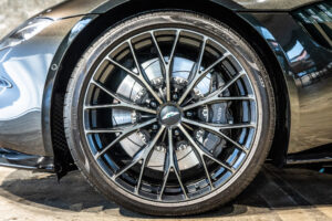 ヴァンテージ 110th Anniversary Midnight edition