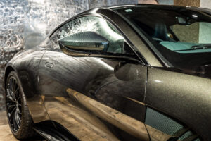 ヴァンテージ 110th Anniversary Midnight edition