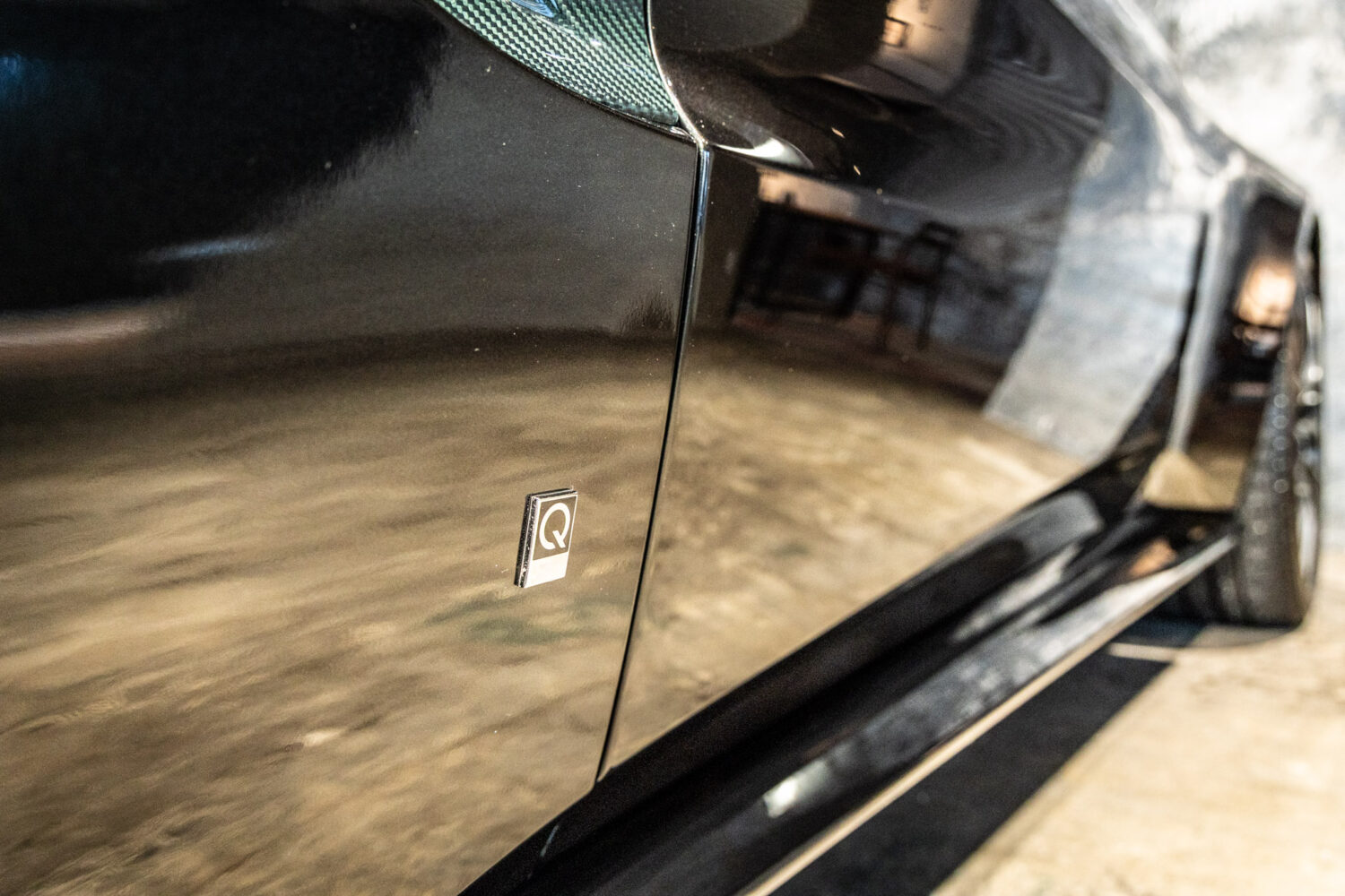 ヴァンテージ 110th Anniversary Midnight edition