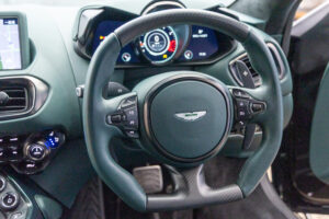 ヴァンテージ 110th Anniversary Midnight edition