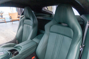 ヴァンテージ 110th Anniversary Midnight edition