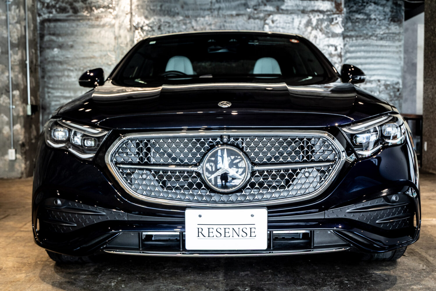 Eクラス E300エクスクルーシブ AMGライン(ISG)